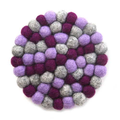 Dessous de plat en boules de feutre fabriqués à la main du Népal : Chakra rond, violets - Global Groove (T)