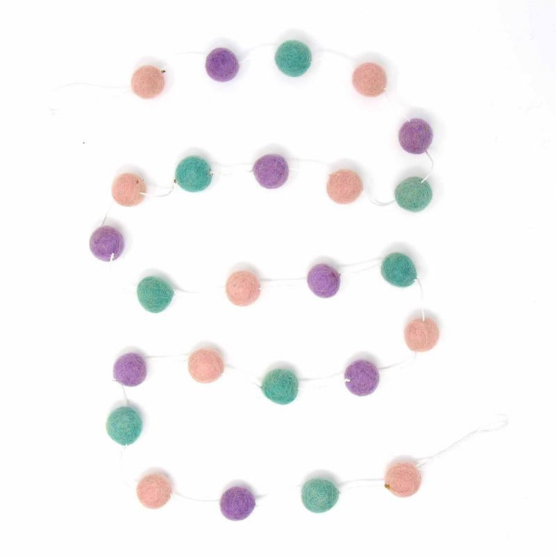 Guirlandes Pom Pom en feutre fabriquées à la main : rose, lavande, turquoise