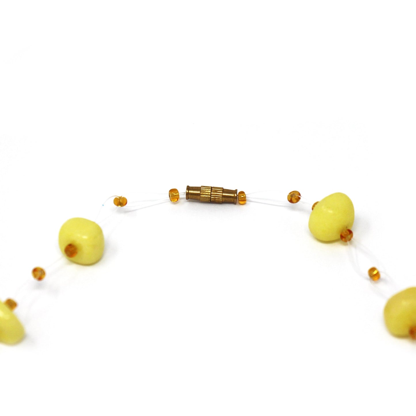 Collier de pierres flottantes et de perles Massaï, jaune