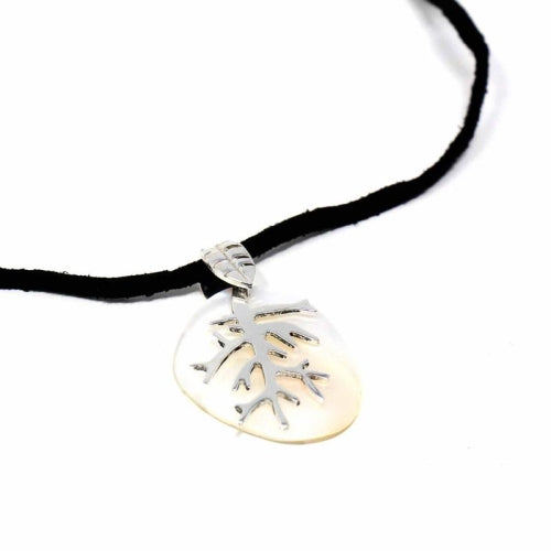 Pendentif, Branches Argentées sur Nacre