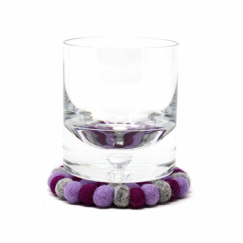 Sous-verres en feutre fabriqués à la main du Népal : paquet de 4, Chakra Purples - Global Groove (T)