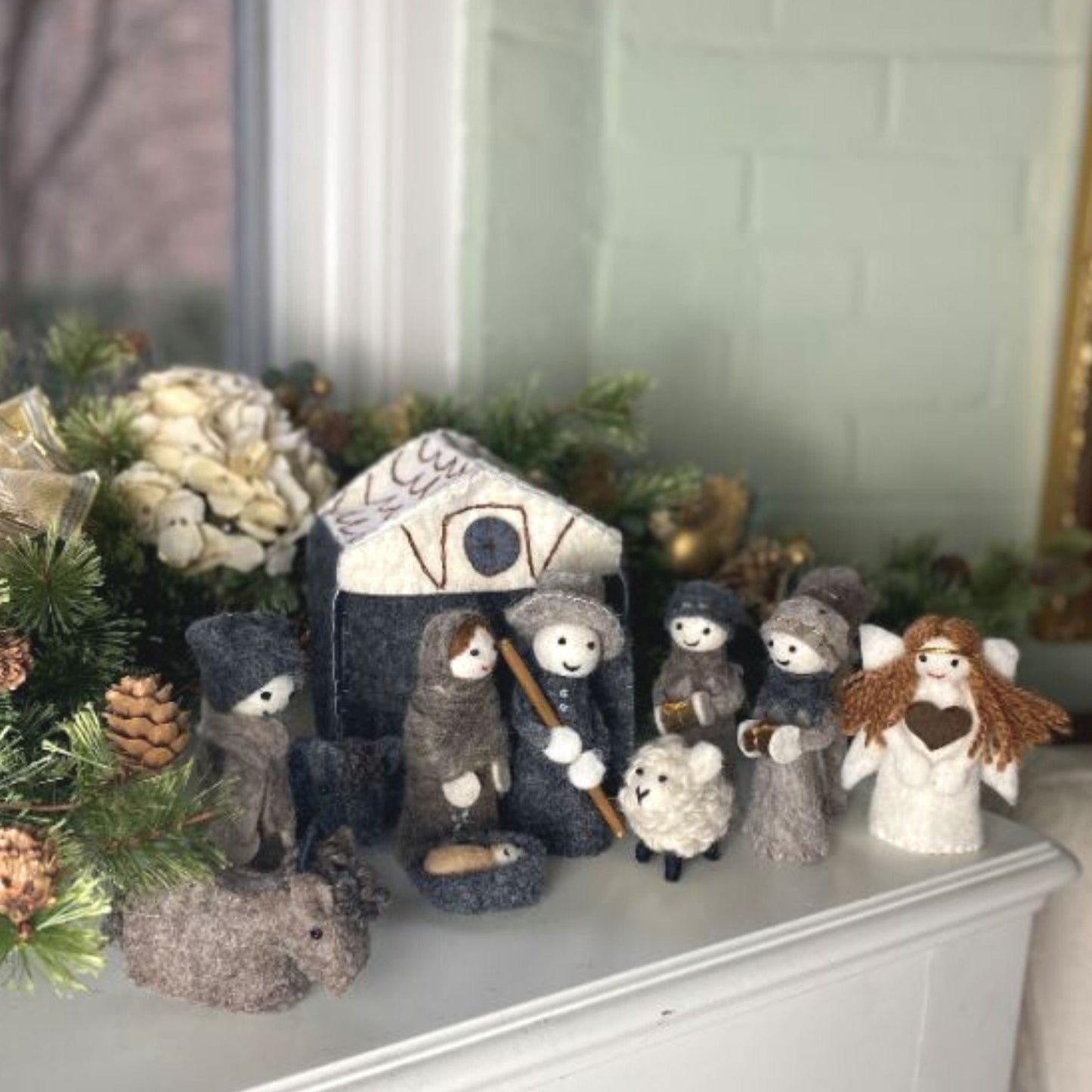 Ensemble de 12 pièces de la Nativité feutrée