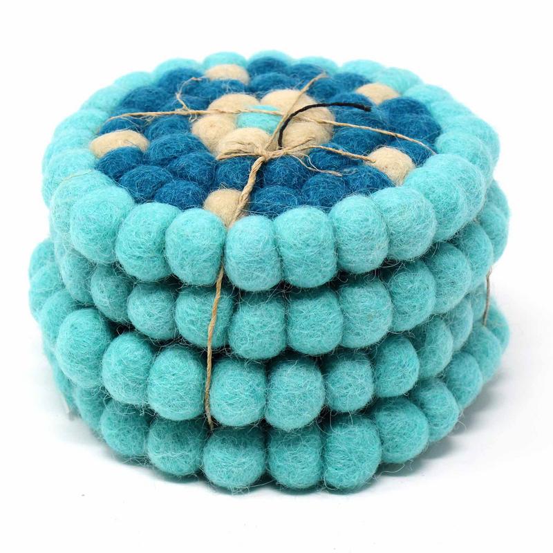 Sous-verres en feutre fabriqués à la main du Népal : paquet de 4, fleur turquoise - Global Groove (T)