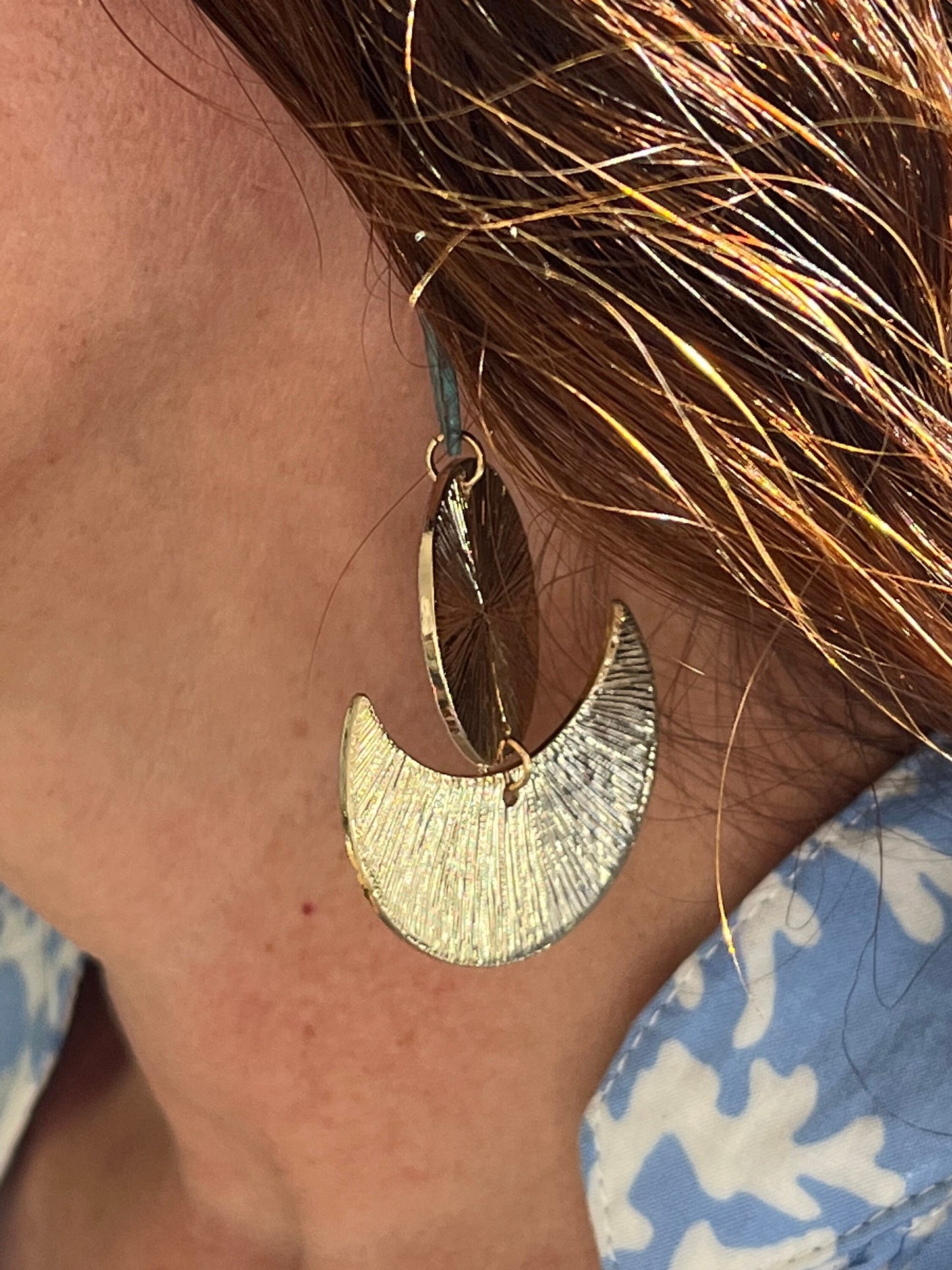 Rangiroa Earring: Bridesmaid gift | Beach vacation | BOHO earring| Dangle earring | Gold | Patina Handmade earring | Festival | Moon