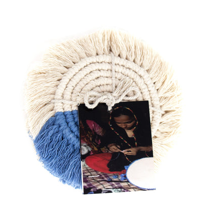 Sous-verres en macramé bleu avec franges, lot de 4