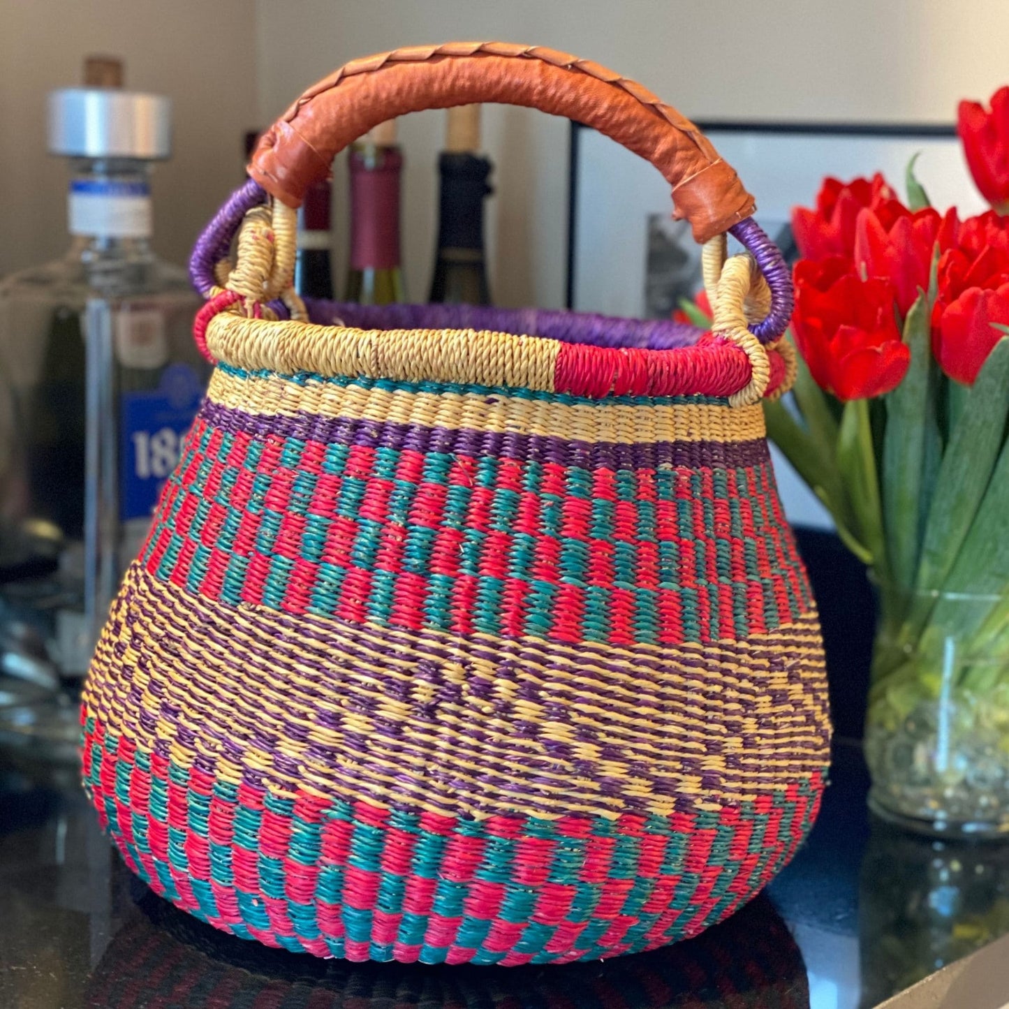 Small Bolga Pot Basket - Mixed Colors