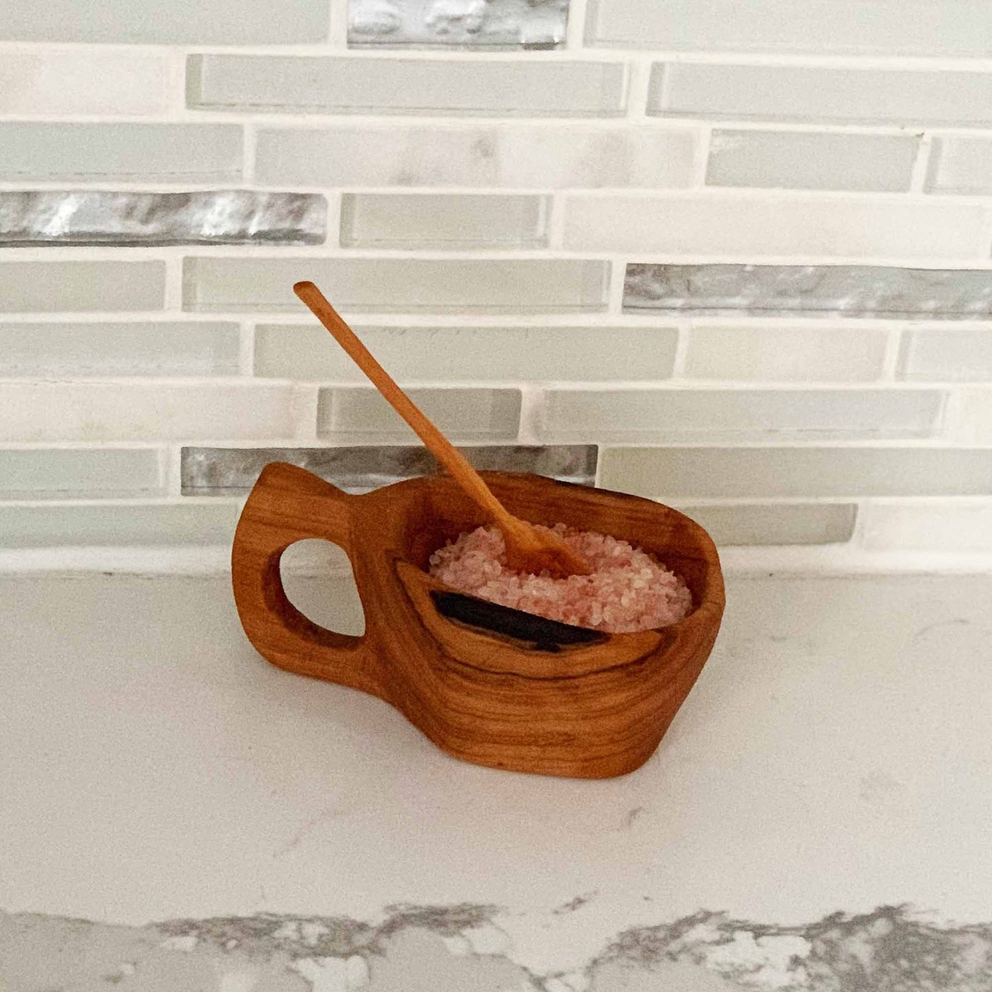 Genvundet Olive Wood Salt Pot - Kahero Farm - Kenya