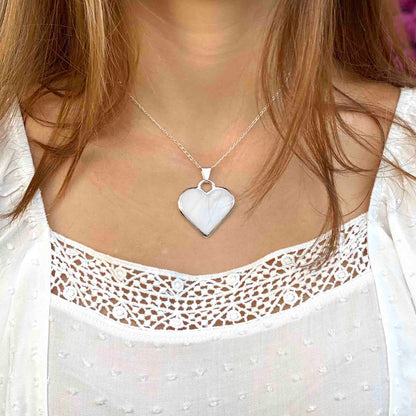 Corazon Blanco Pendentif coeur blanc avec chaîne