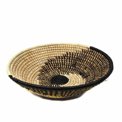 Corbeille à fruits en sisal tissé, motif spirale en naturel/noir