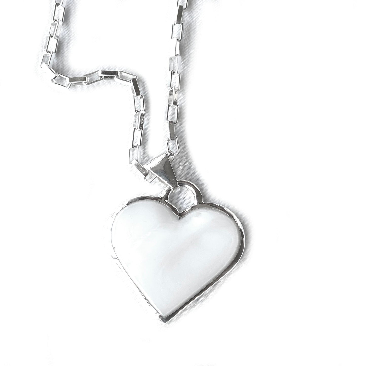 Corazon Blanco White Heart Pendant with Chain