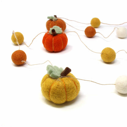 Hand Filted Garland: Pumpkins - Global Groove